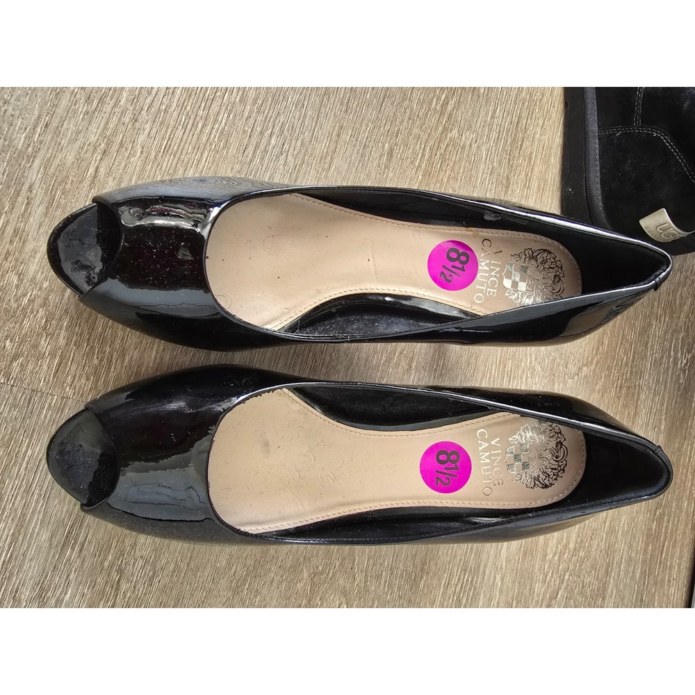 Vince Camuto Black Patent Leather Peep Toe Heels Size 8.5